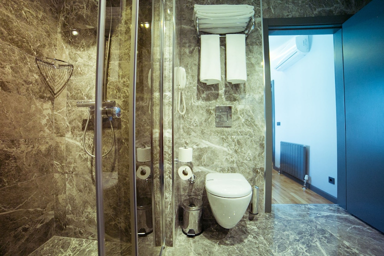 Bathroom 3, Anka City, Çankaya