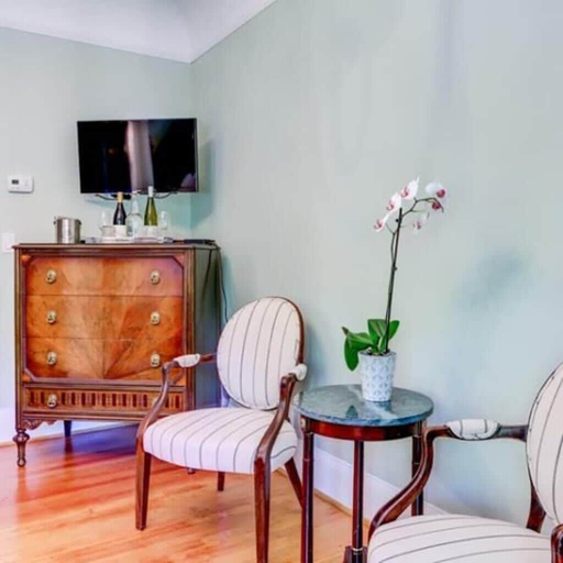 Interior 5, Portland's White House Carriage House, Multnomah