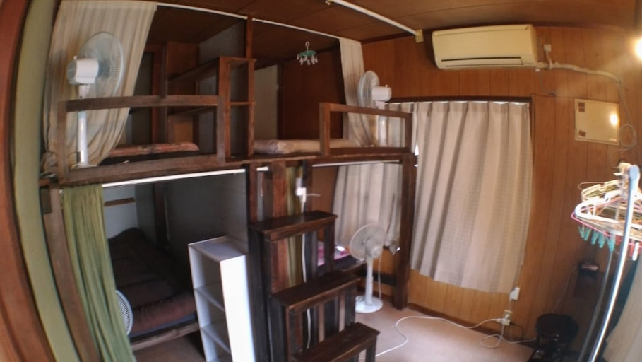 Bedroom 4, Guest House Connect - Hostel, Ishigaki
