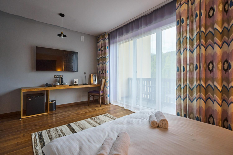 Bedroom 2, Goral Hotel & Spa, Nadvirnians'kyi