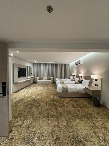 Bedroom 5, Regency View Hotel, Al Madinah Al Munawwarah