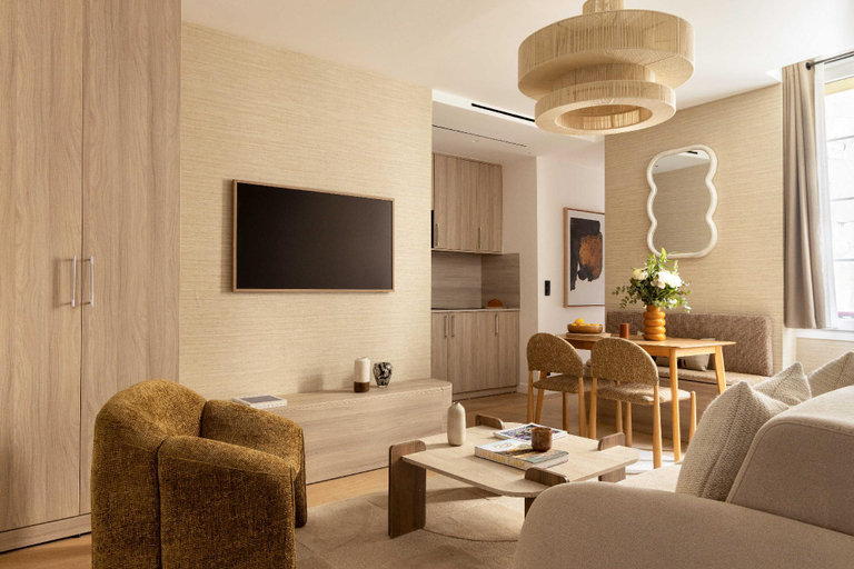 2, Refined Apartment a/c 1CH/4P - Champs de Mars, Paris