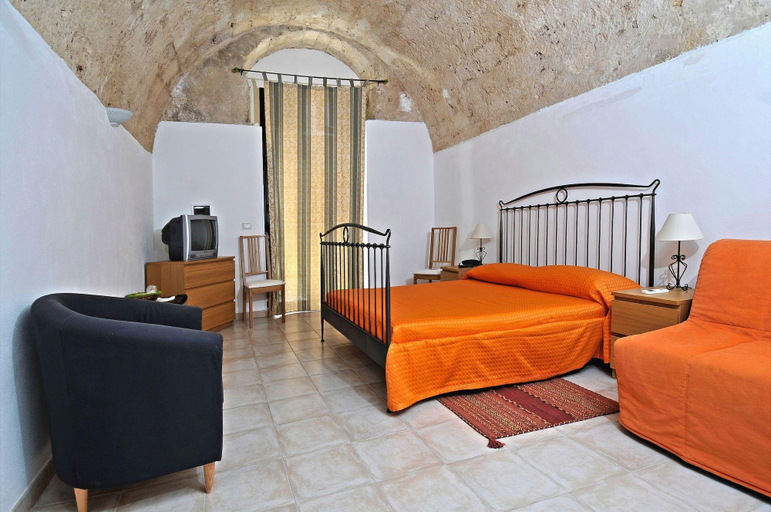 Bedroom, Il Giardino Del Barocco, Syracuse
