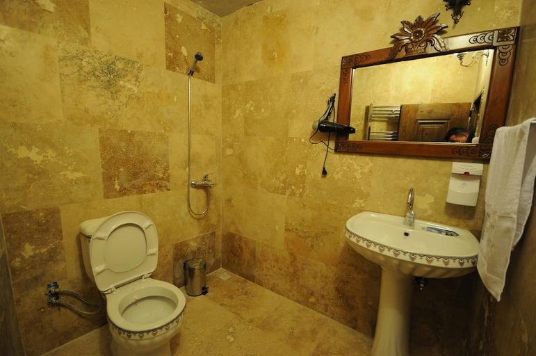 Bathroom 5, House of Cappadocia, Ürgüp