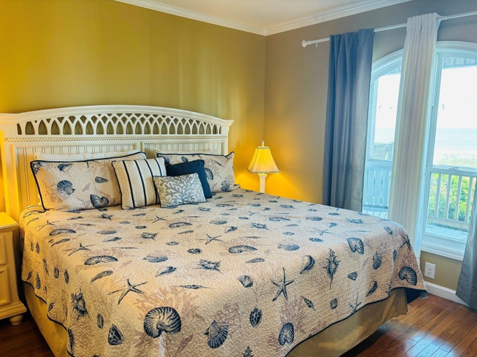 Bedroom 2, Sea Biscuit - 4 Br Home, Brunswick