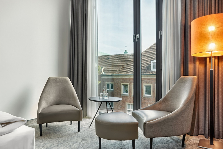 Others 5, H4 Hotel Münster, Münster