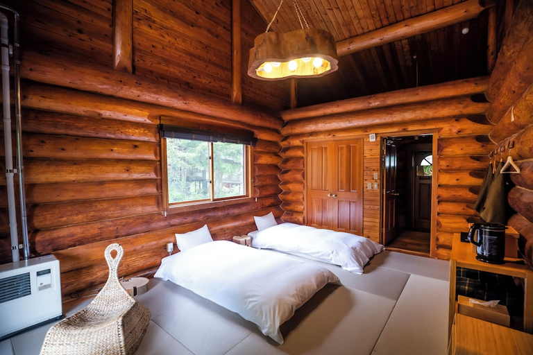 Bedroom 2, Hatcho No Yu, Nikkō