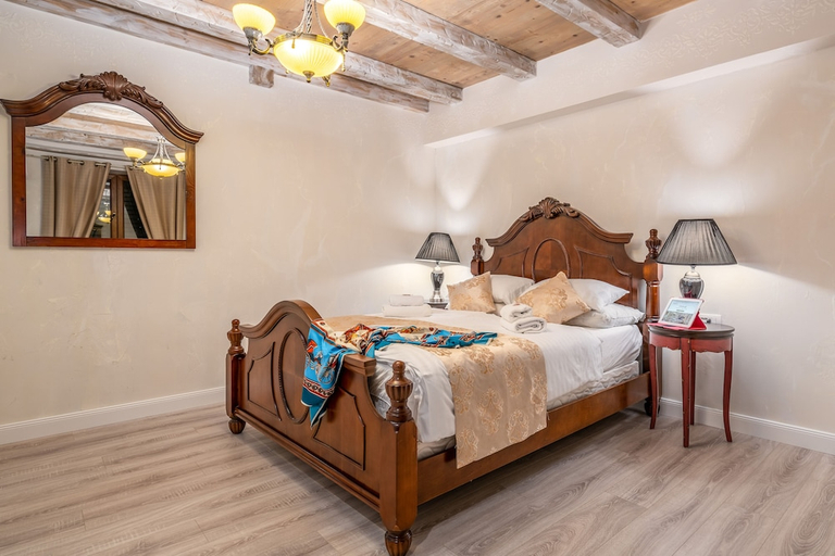 Bedroom 3, Heritage Palace Varos - Quaint & Elegant Hotels, Split