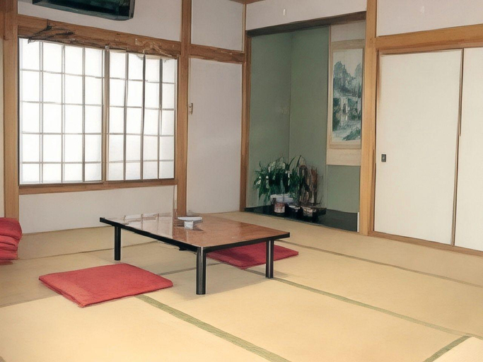 Others 4, Minshuku Jihei, Uonuma