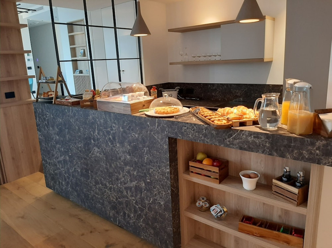 Food & Drinks 4, B B Le Suites Di Costanza, Palermo