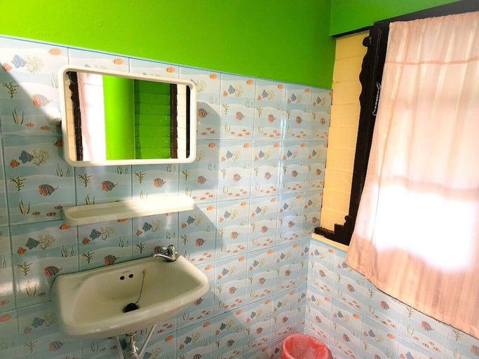 Bathroom 3, Banmae Resort Kohchang, Koh Chang