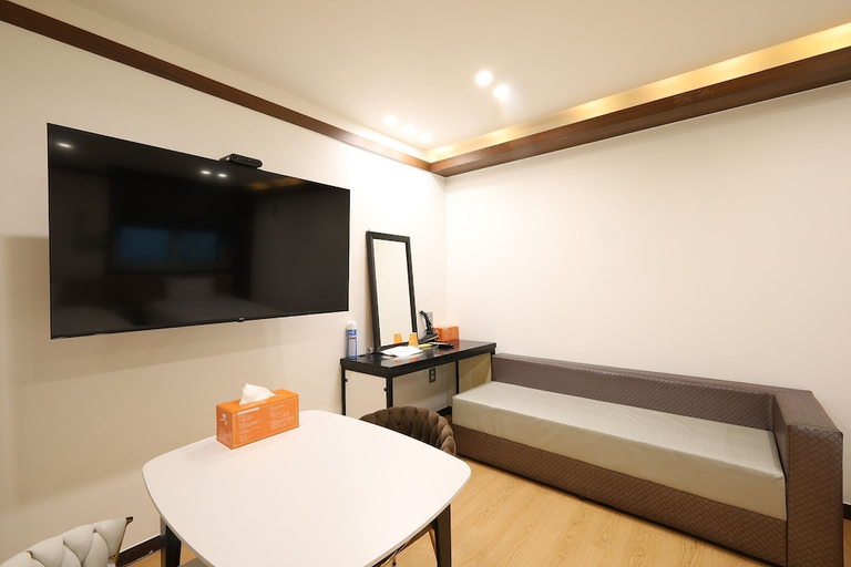 Others 5, JB Plus Hotel, Haeundae