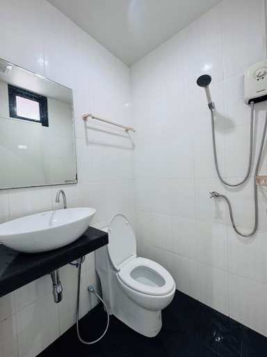 Bathroom, K.L.Apartment, Phuket Island