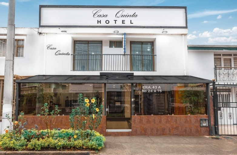 Exterior & Views, Casa Quinta Hotel Embajada, Santafé de Bogotá