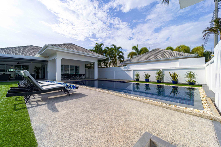 Sport & Beauty 2, Cozy Modern 3 Bedroom Pool Villa (L70), Hua Hin