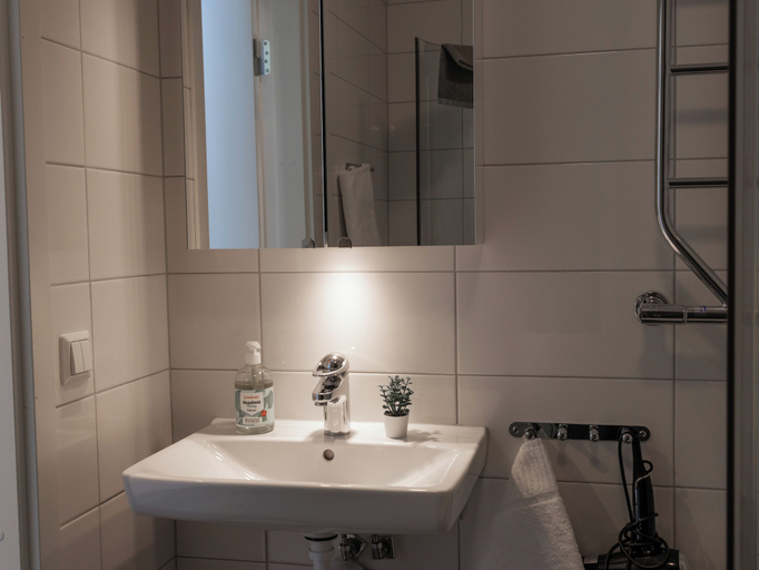 Bathroom 3, Hotel Torslanda, Göteborg