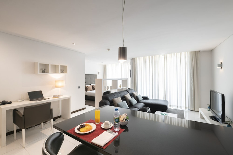 Others 3, RK Suite Hotel, Ingombota