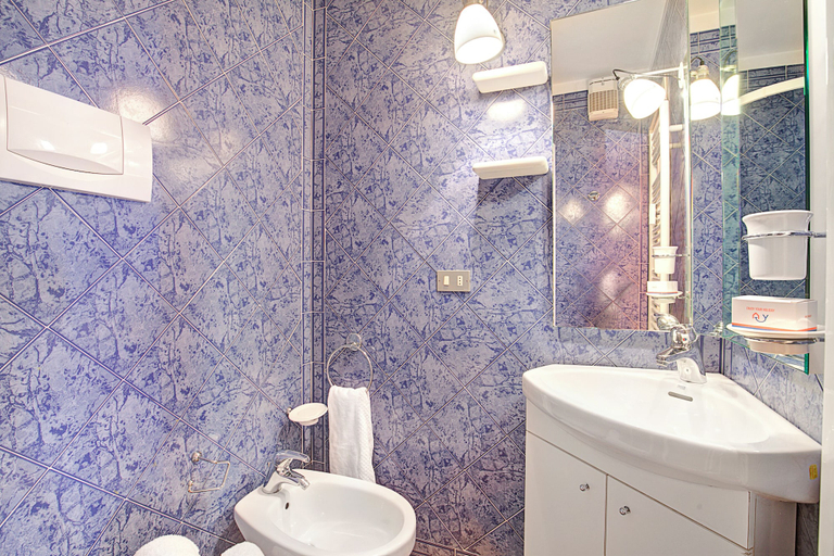 Bathroom 3, Appartamento Fraiteve Ski In Ski Out 300m, Torino