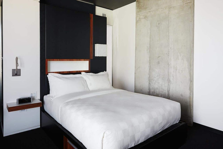 Bedroom 3, Hôtel Alt Montréal, Montréal