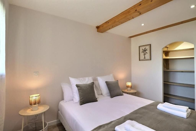Room 4, Villa Altinea, Bouches-du-Rhône