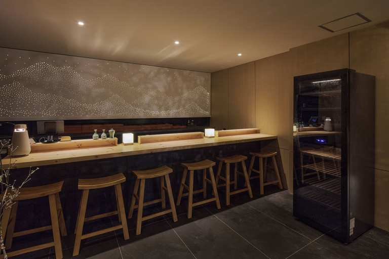 Dining 3, whalero, Gangseo