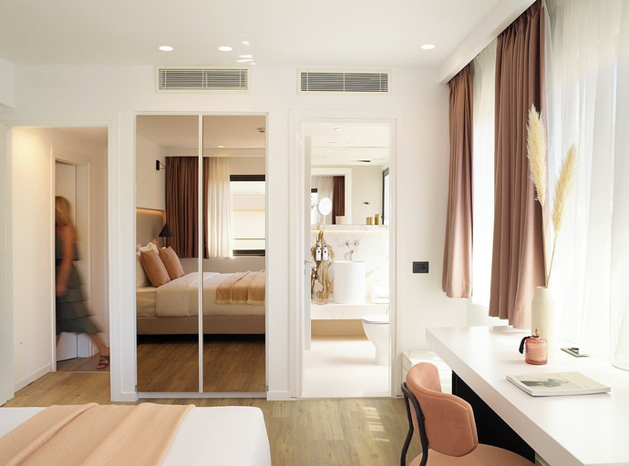 Bedroom 4, The Marblous Athens, Attica