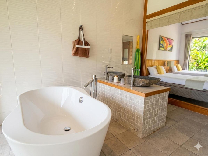 Bathroom 4, エンゼルグランヴィラ石垣, Ishigaki