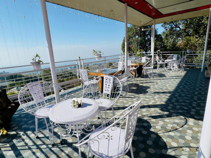 Restaurant 5, Paradise Inn Dharmsala, Kangra