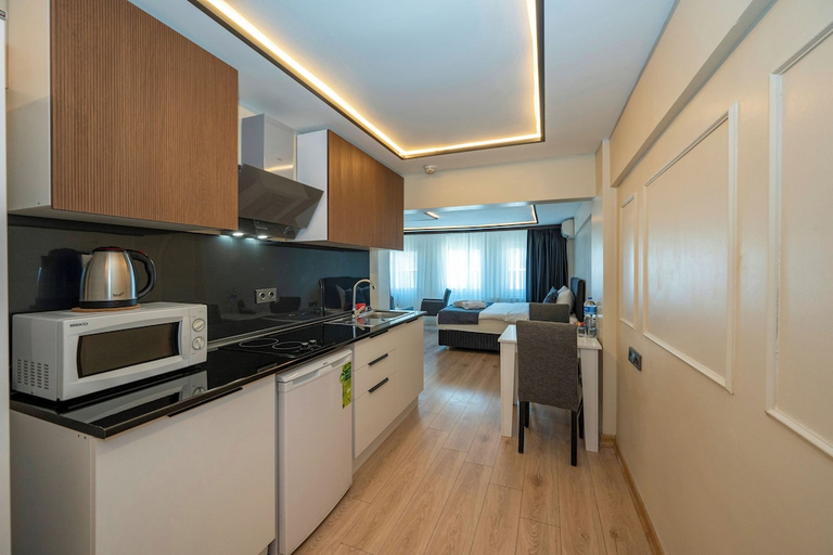 Others 5, Aiza Suites, Beşiktaş