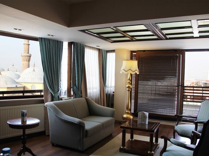 Others 5, Artic hotel, Yıldırım