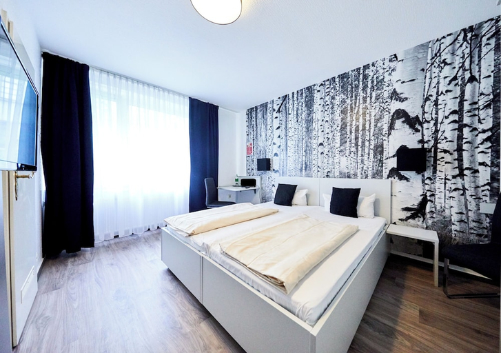 Bedroom 3, Hotel Alt Deutz, Köln