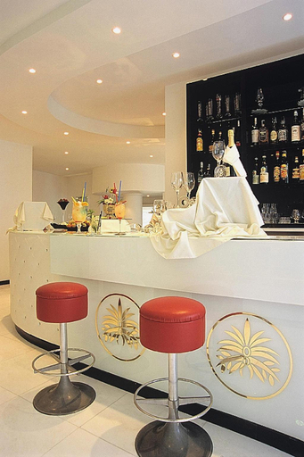 Food & Drinks 5, M Glamor Hotel, Pesaro E Urbino