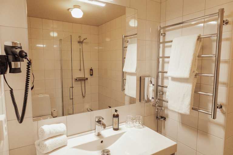 Bathroom 4, Blommenhof Hotel, Nyköping
