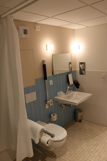 Bathroom 4, Aparthotel Paderborn, Paderborn