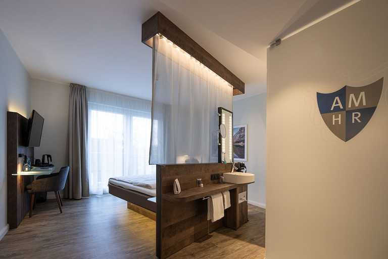 Bathroom 4, Hotel Alte Mark, Hamm
