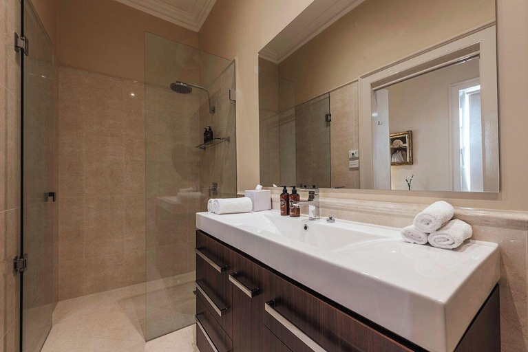 Bathroom 5, Prospect Country House & Restaurant, Clarence