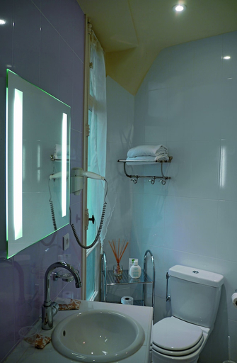 Bathroom 3, Villa Rivoli, Alpes-Maritimes