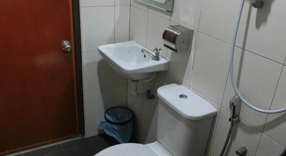 Bathroom, Stay Inn Hotel, Kluang
