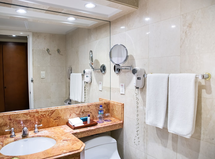 Bathroom 2, Tequendama Bogotá, Santafé de Bogotá