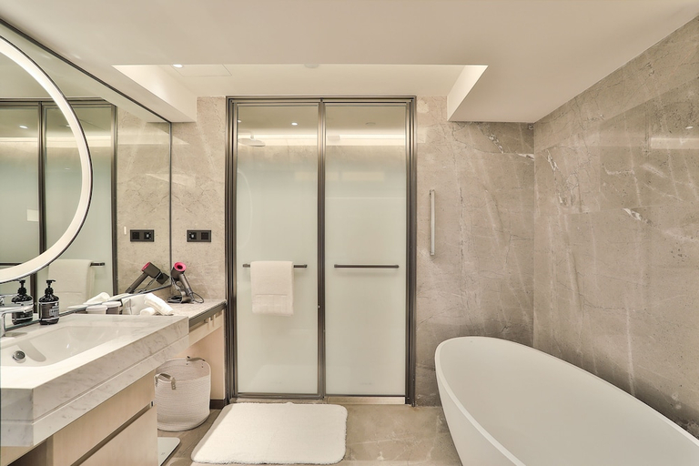 Bathroom 4, Zhejiang Narada Grand Hotel, Hangzhou