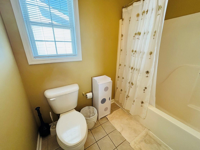 Bathroom 3, Sea Biscuit - 4 Br Home, Brunswick