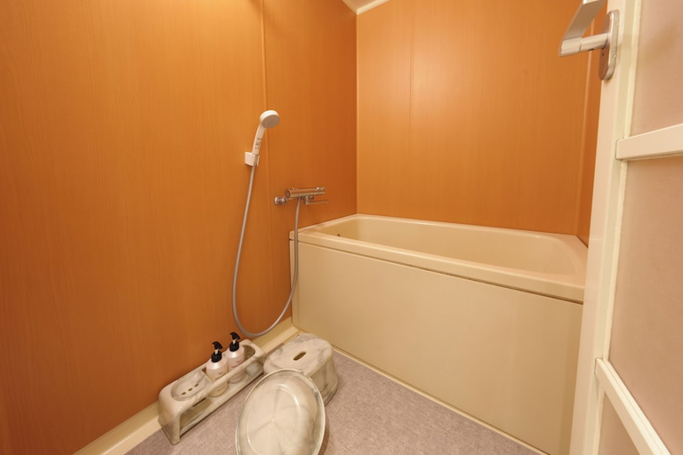 Bathroom, Tsuetate Onsen Hizenya, Hita