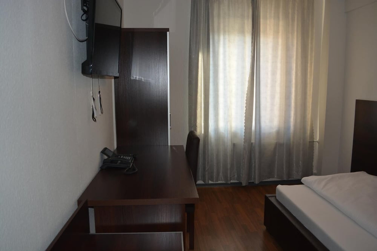Bedroom 4, B&D Hotel, Region Hannover