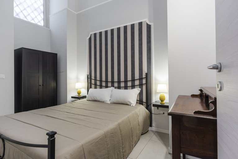 Room 2, Ciuri Ciuri Apartment by Wonderful Italy, Catania