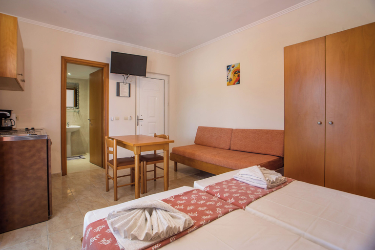 Bedroom 5, Perla Marina, South Aegean