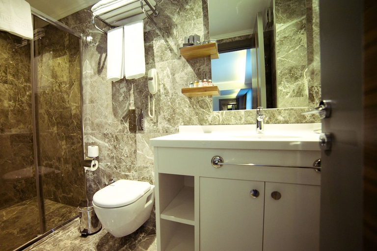Bathroom 4, Anka City, Çankaya