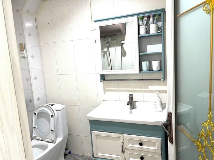 Bathroom 3, Blessed Family Seaview Apartment 2-903, Qingdao