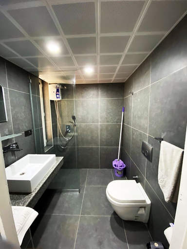Bathroom, Flamingo Residence, Antalya