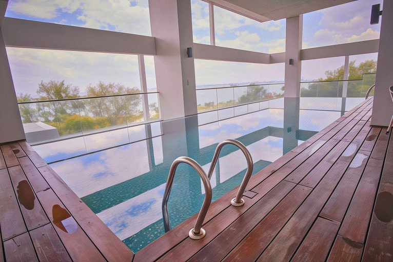 Sport & Beauty 5, Family Suite Sunrise Gurney Penang, Pulau Penang