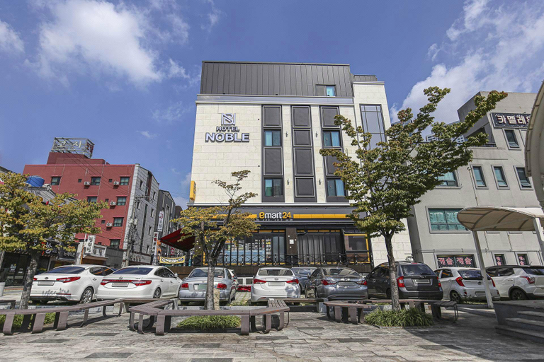 3, Gwangyang Noble, Gwangyang